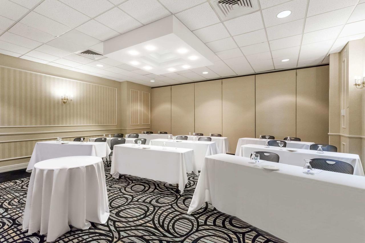 Hotel Wyndham Southbury Zewnętrze zdjęcie