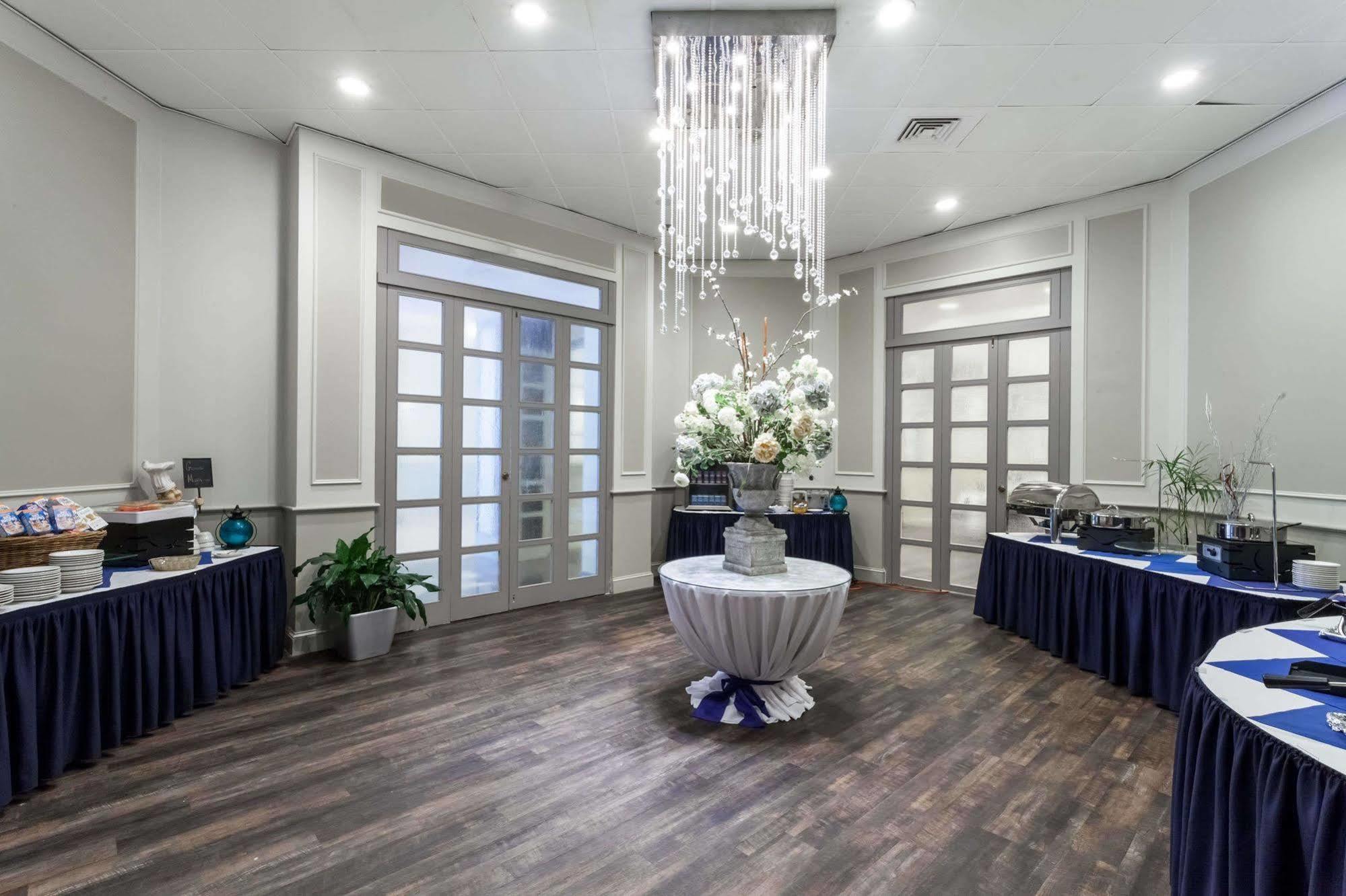 Hotel Wyndham Southbury Zewnętrze zdjęcie