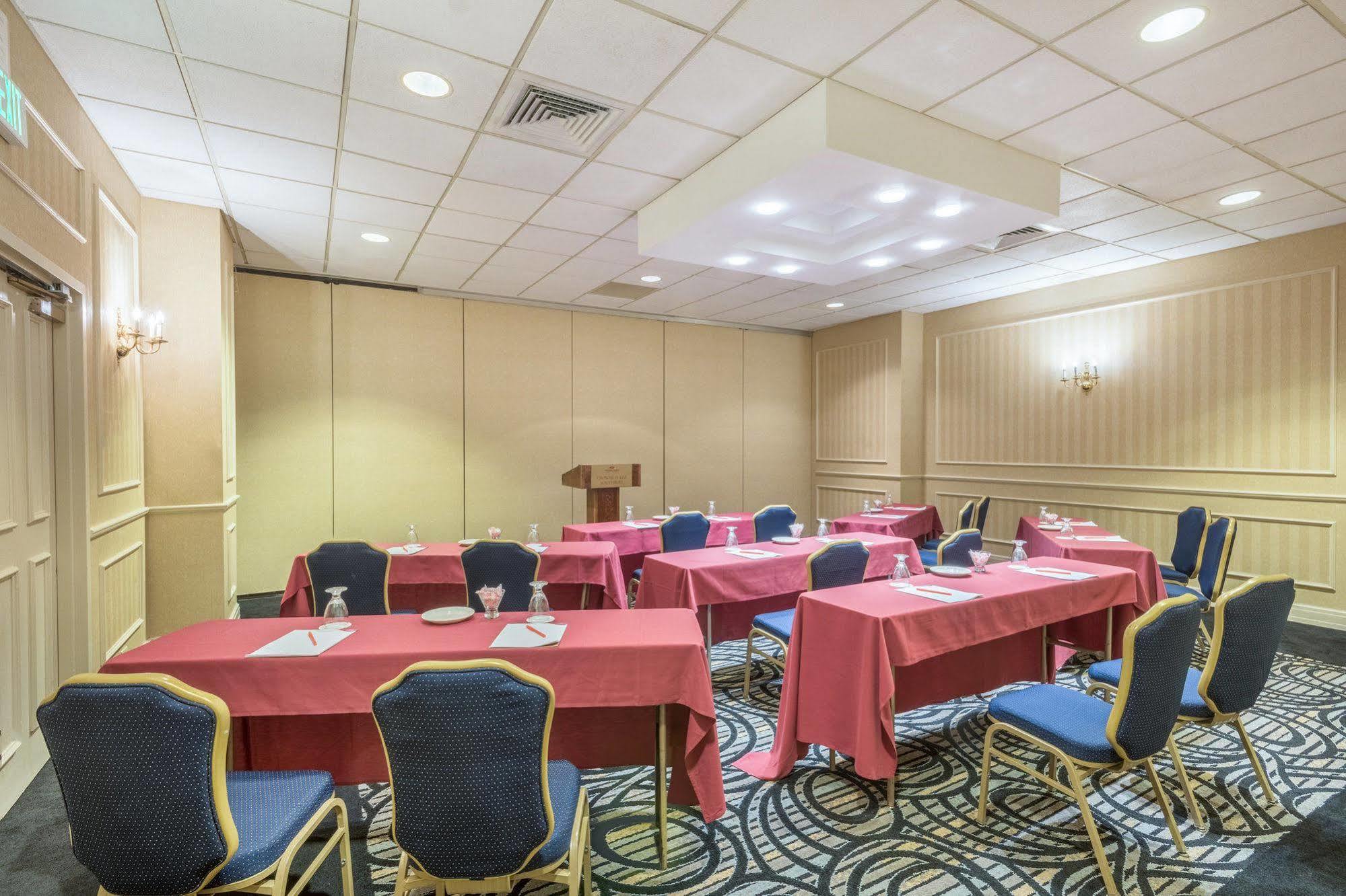 Hotel Wyndham Southbury Zewnętrze zdjęcie